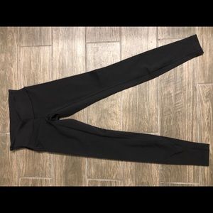 Lululemon Wunder Under leggings